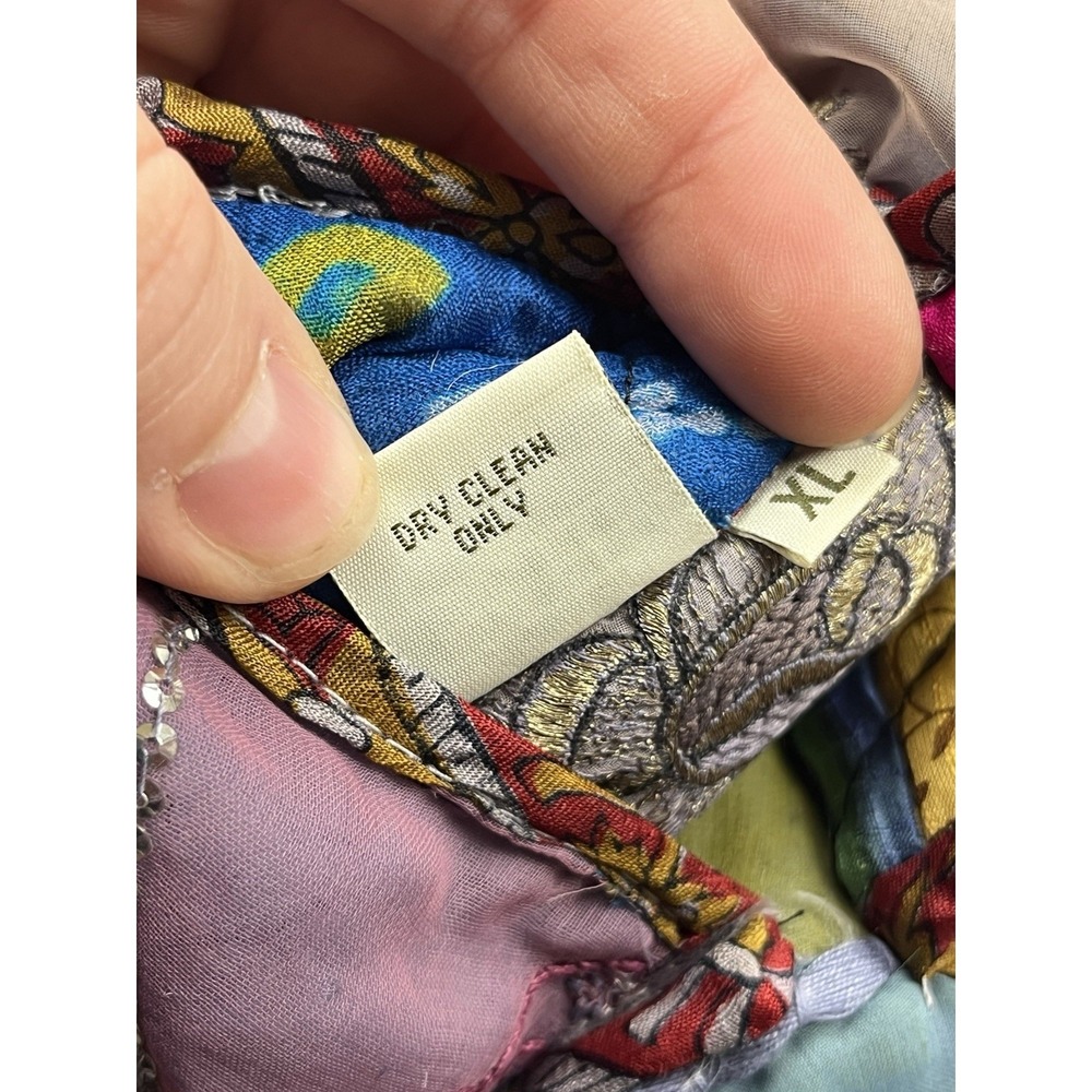 C:eed Jacket Size XL Multicolor Silk Patchwork Beaded Boho Artsy Reversible VTG - Picture 4 of 16